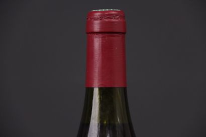 1 bouteille de VOSNE-ROMANEE 1er Cru Cros-Parantoux...