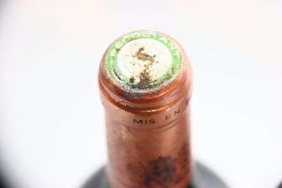 1 bottle of red BORDEAUX 1987, CHÂTEAU PICHON-LONGUEVILLE.
1...