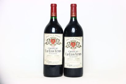 2 magnums LISTRAC-MÉDOC rouge 1989, CHÂTEAU...
