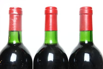 3 bouteilles de PESSAC-LÉOGNAN rouge 1990,...