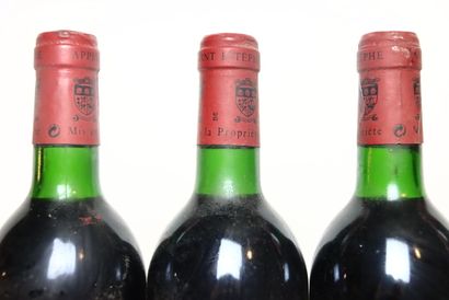 3 bottles of SAINT-ESTÈPHE red 1989, CHÂTEAU...