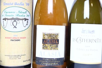 2 bottles of red VALENCIA 1985, CASTILLO...