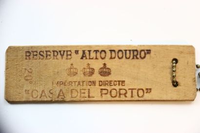 1 magnum of PORTO NM, MANOEL D.POÇAS JUN...