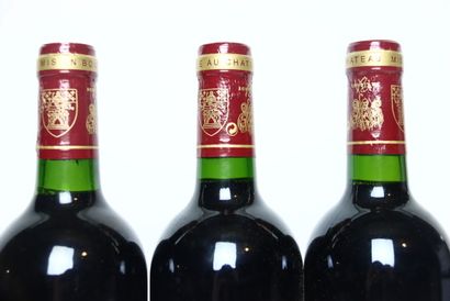3 bouteilles de SAINT-ÉMILION GRAND CRU rouge...