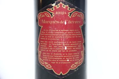 1 bottle of red RIOJA 1971, MARQUÈS DE C...