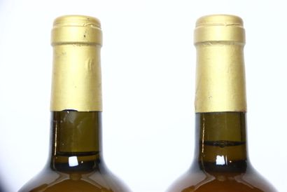 4 bottles of white BORDEAUX 1999, CHÂTEAU...