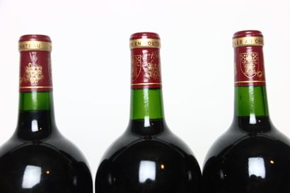 3 magnums SAINT-ÉMILION rouge 2009, CHÂTEAU...
