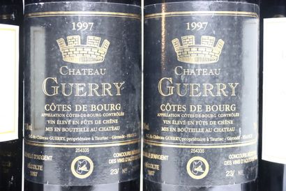 1 bottle PESSAC-LÉOGNAN red 1997, CHÂTEAU...