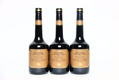 3 bottles of red BANYULS 1997, MAS DE LA...