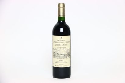 1 bouteille de PESSAC-LÉOGNAN rouge 1998,...