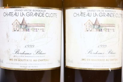 4 bottles of white BORDEAUX 1999, CHÂTEAU...