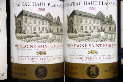 1 bottle of HAUT-MÉDOC red 1998, CHÂTEAU...