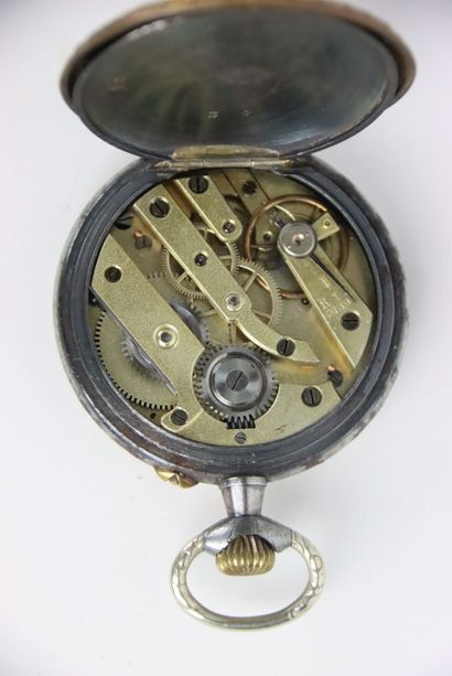 Montre de gousset avec cerclage en laiton...