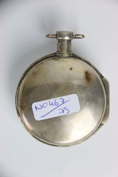 Pocket watch in silver, curved glass. Roman...