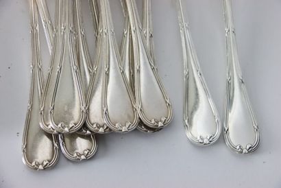 CHRISTOFLE, Ménagère comprenant douze fourchettes,...