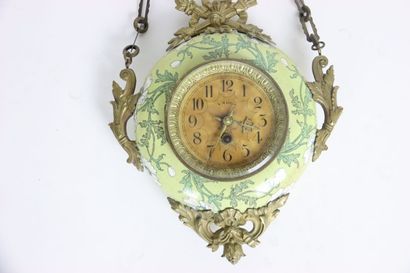 Boulangère clock, the body in Choisy-le-Roi...