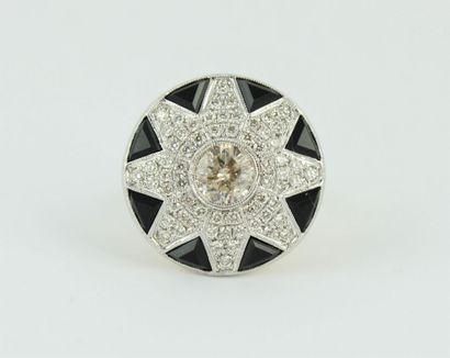 Bague en or jaune et gris 18K (750/1000)...