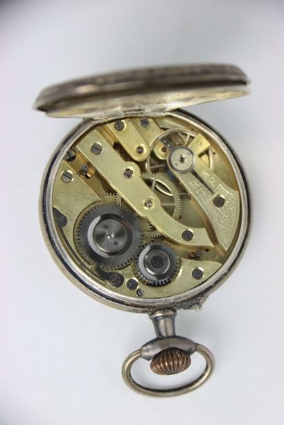 Silver pocket watch. Roman numerals. Gross...