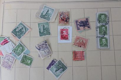 Réunion sept albums de timbres de postes...