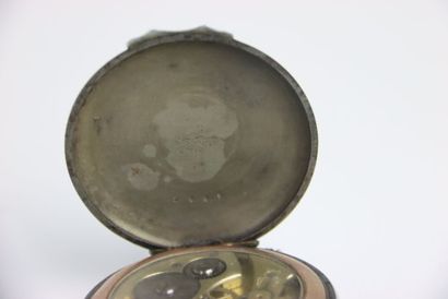 Pocket watch in silver plated metal. Arabic...
