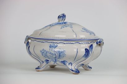 GALLE NANCY. Earthenware tureen with blue...