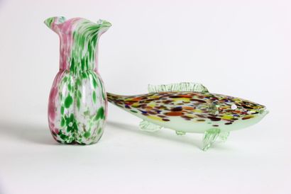 MURANO. Réunion d'un poisson en verre soufflé...