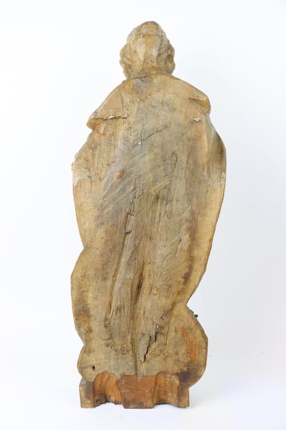 Saint personnage en bois sculpté, dos ébauché....