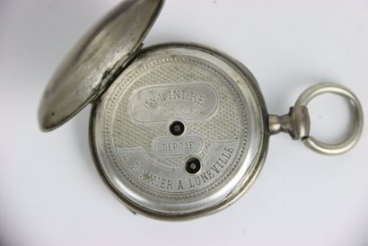Silver pocket watch. Roman numerals. Gross...