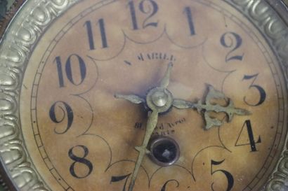 Boulangère clock, the body in Choisy-le-Roi...