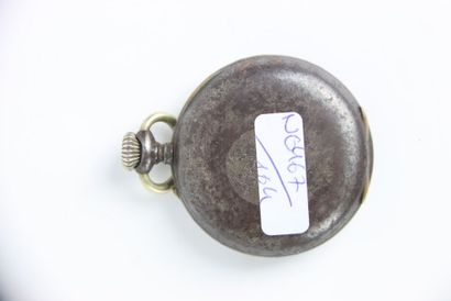 Pocket watch in metal. Roman numerals. Gross...