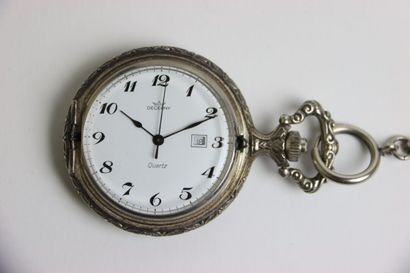 DECERNY
Montre gousset en métal,
Cadran blanc...