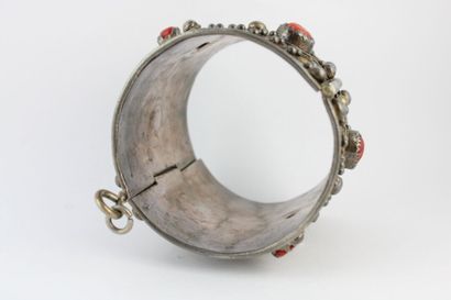 Berber silver bracelet of low title with...