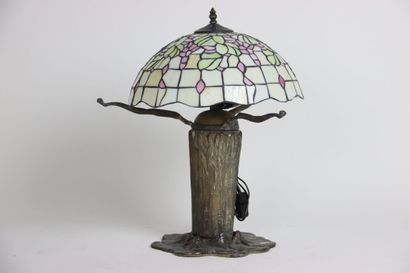 Louis Comfort TIFFANY (1848-1933) dans le...