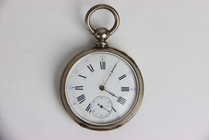 Silver pocket watch. Roman numerals. Gross...