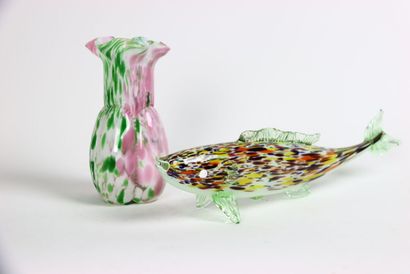 MURANO. Réunion d'un poisson en verre soufflé...