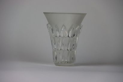 LALIQUE René, Vase feuilles