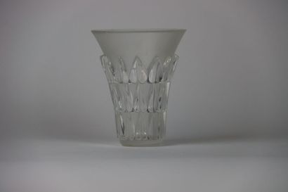 LALIQUE René, Vase feuilles
