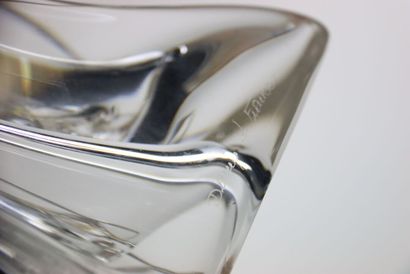 DAUM France. Pied de lampe en cristal. Signé....