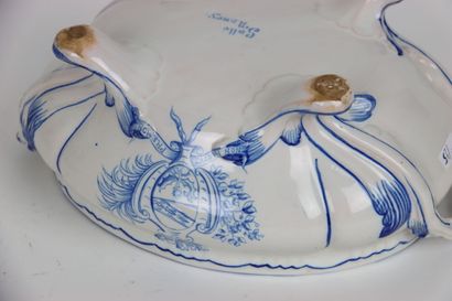 GALLE NANCY. Earthenware tureen with blue...