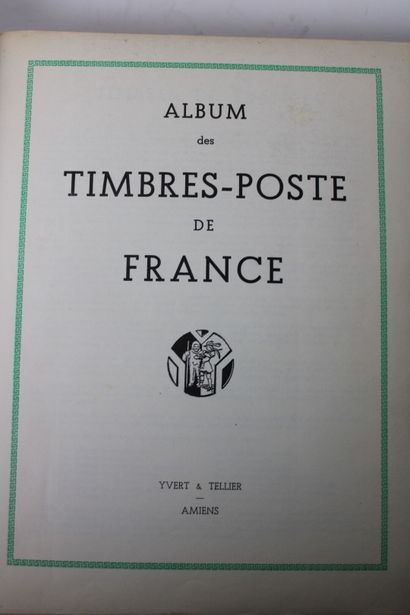 Réunion sept albums de timbres de postes...
