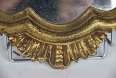 Small carved and gilded wood mirror with...
