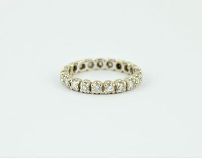 American wedding band in 18K (750/1000) white...