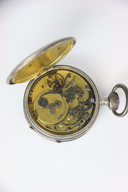 Watch of gousset in silver. Renault in Paris....