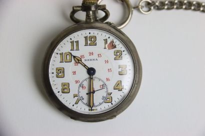 BERNA. 
Montre gousset en argent, 
Cadran...