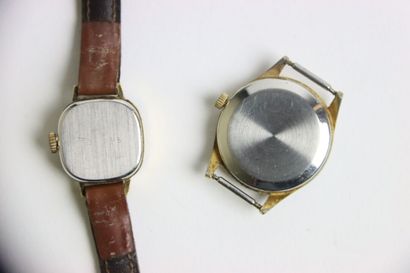 Réunion de huit montres bracelet et cadrans...