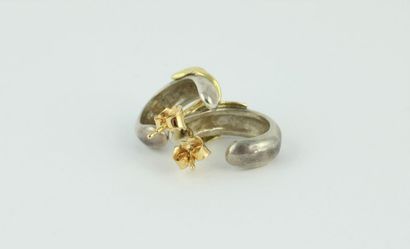 Pair of 18K (750/100) gold and silver (900/1000)...