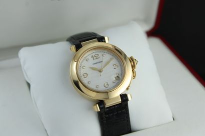 CARTIER Pasha réf. 1035
Montre bracelet en...