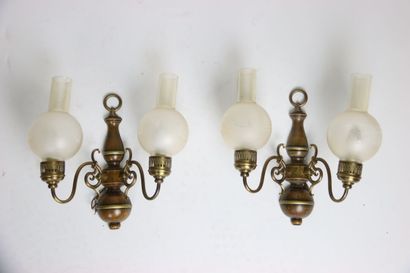 Vestibule ceiling lamp featuring a kerosene...