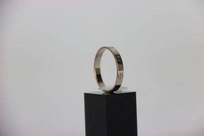 CARTIER, anneau Love en or blanc. TDD : 70...