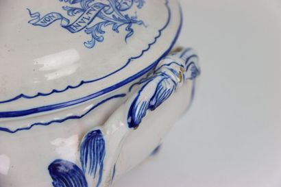 GALLE NANCY. Earthenware tureen with blue...
